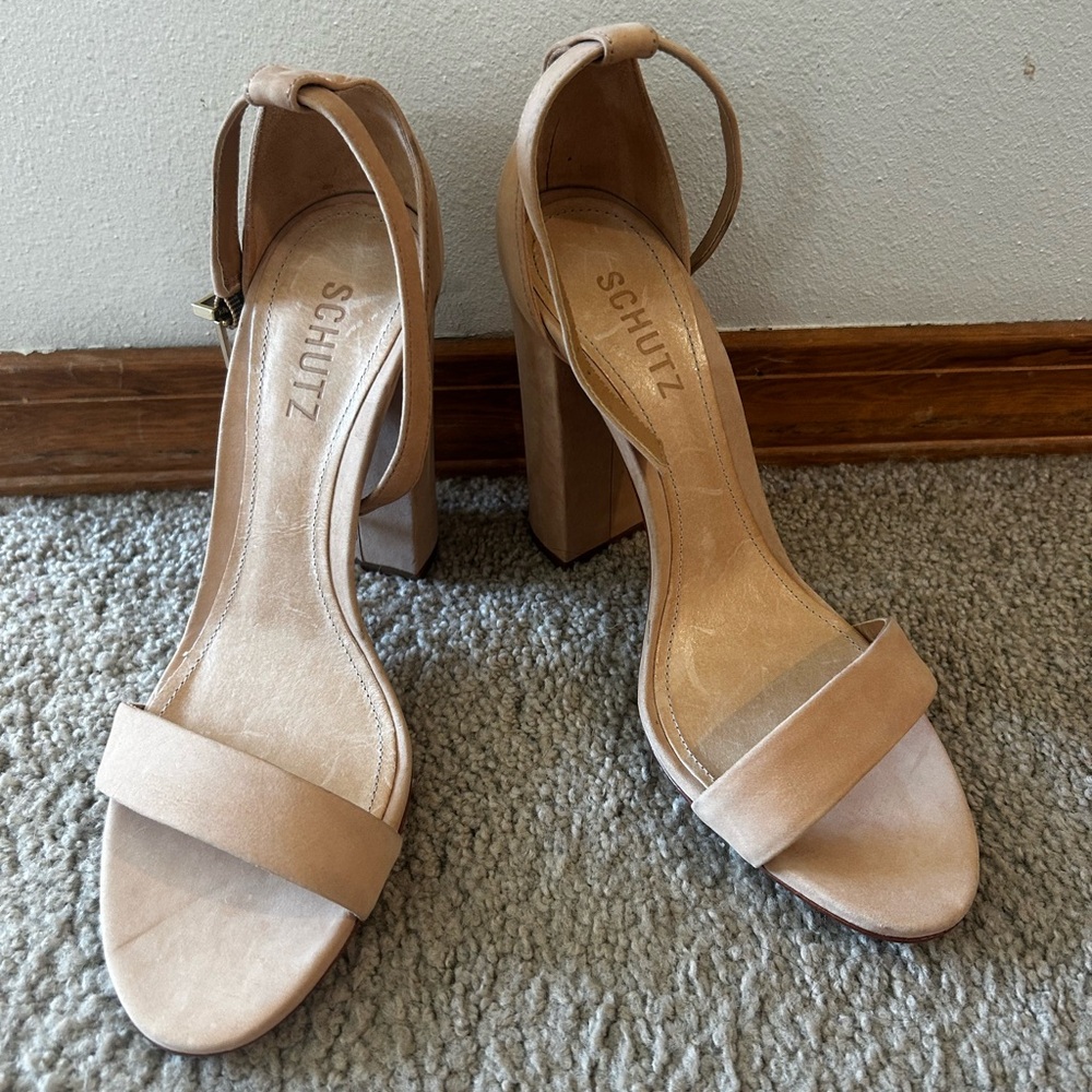 SCHUTZ Tan Block Heel Sandals